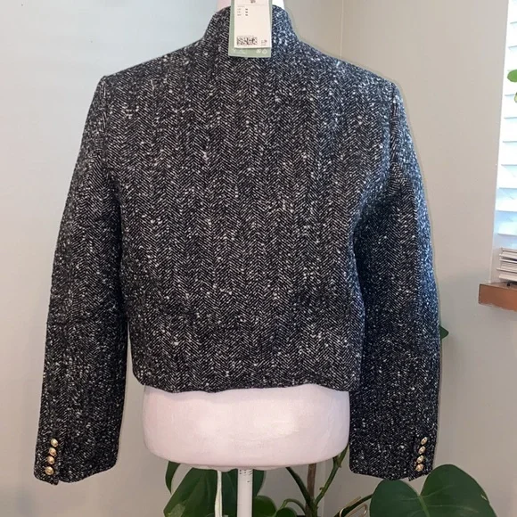 H&M Tweed Cropped Jacket Medium Black White Boucle Blazer Gold Buttons Classic - Picture 8 of 14